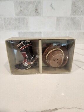 Vintage Sonoma Happy Trails Salt And Pepper Shakers Set Western Americana Decor